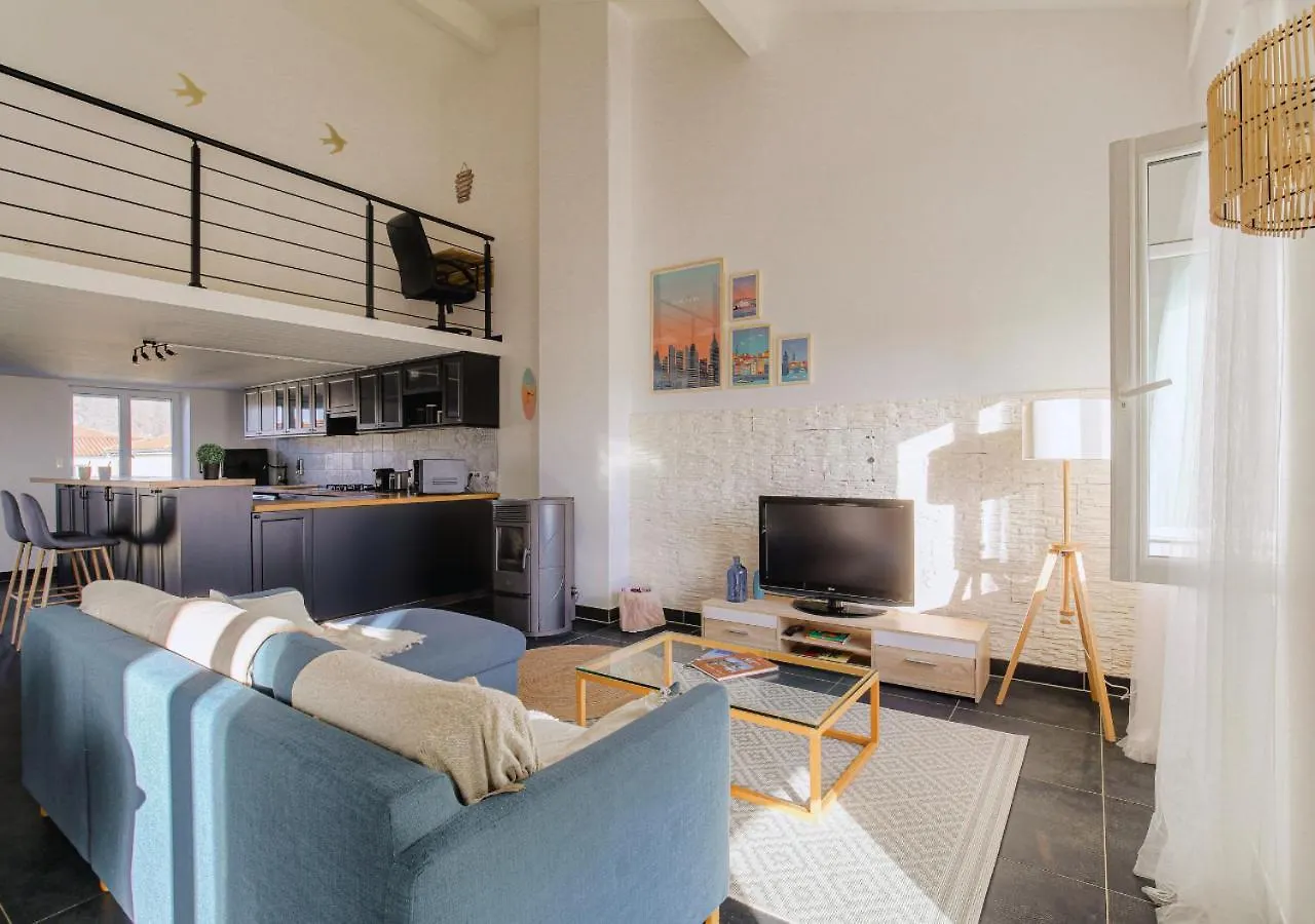 Duplex La Halte Trevoltienne - 2 Chambres Climatisee - 4 Lits Trevoux Apartment