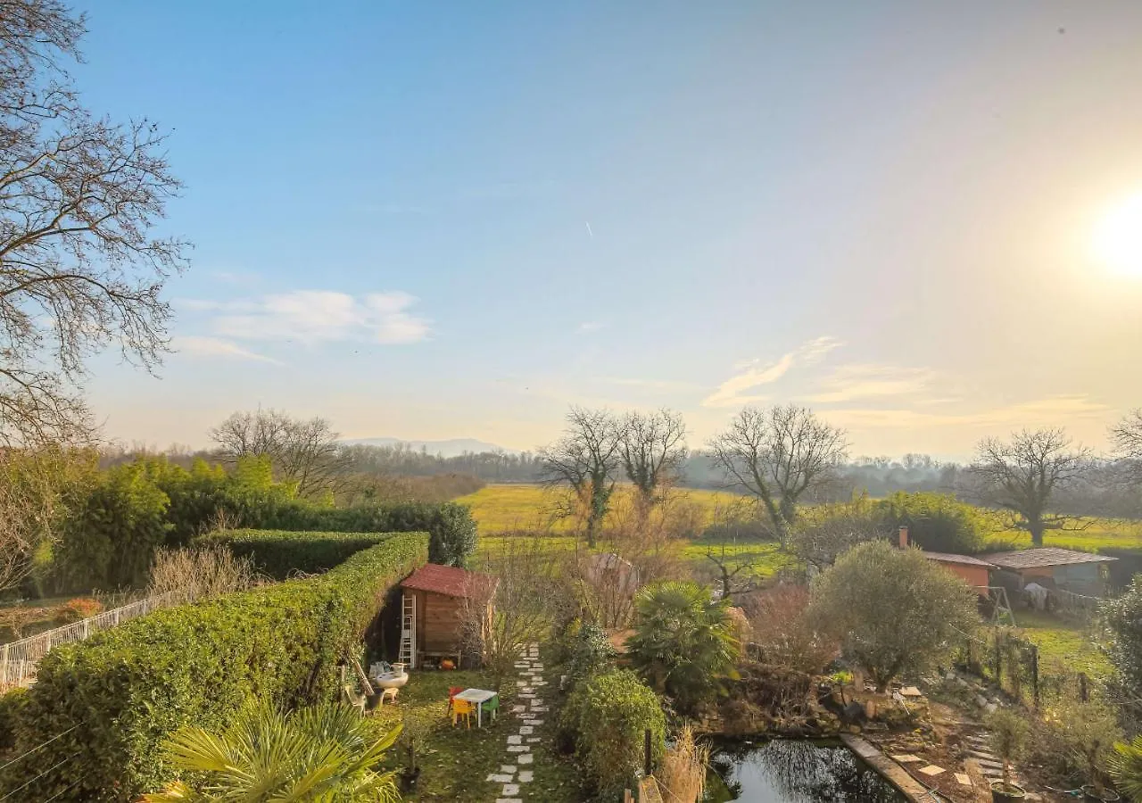 Duplex La Halte Trevoltienne - 2 Chambres Climatisee - 4 Lits Trevoux 0*,  France