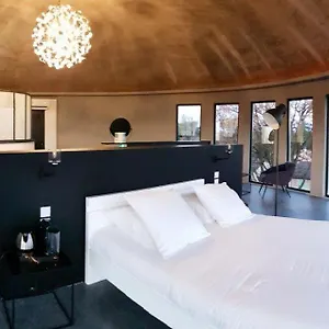 Love hôtel Lloyd Wright, Trévoux