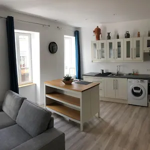 Appartement Joli Au Centre De, Trévoux